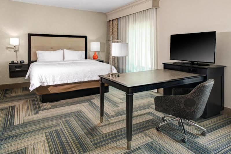 Hampton Inn & Suites By Hilton Atlanta Perimeter Dunwoody Bagian luar foto