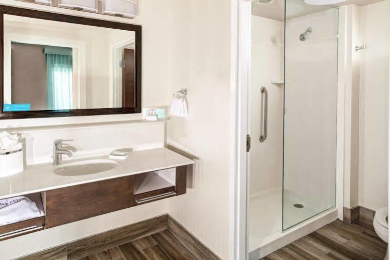 Hampton Inn & Suites By Hilton Atlanta Perimeter Dunwoody Bagian luar foto